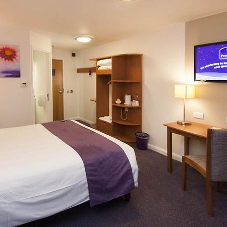Premier Inn Norwich - Broadlands Park Thorpe St Andrew Eksteriør billede