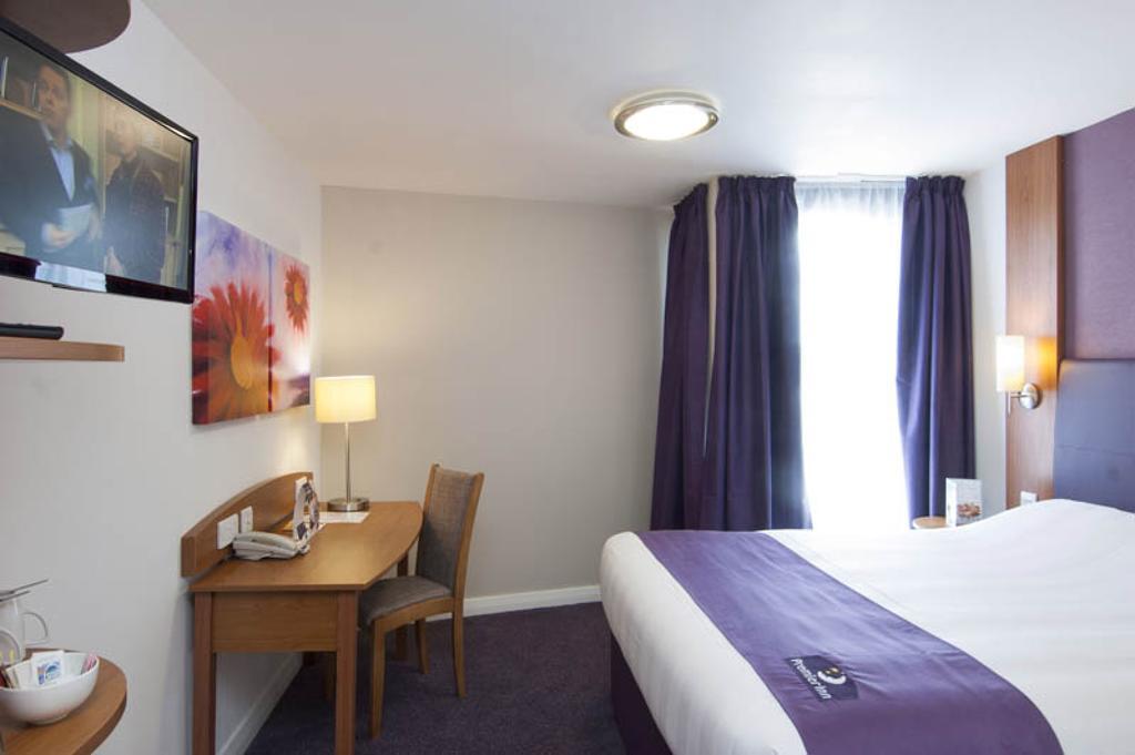 Premier Inn Norwich - Broadlands Park Thorpe St Andrew Værelse billede