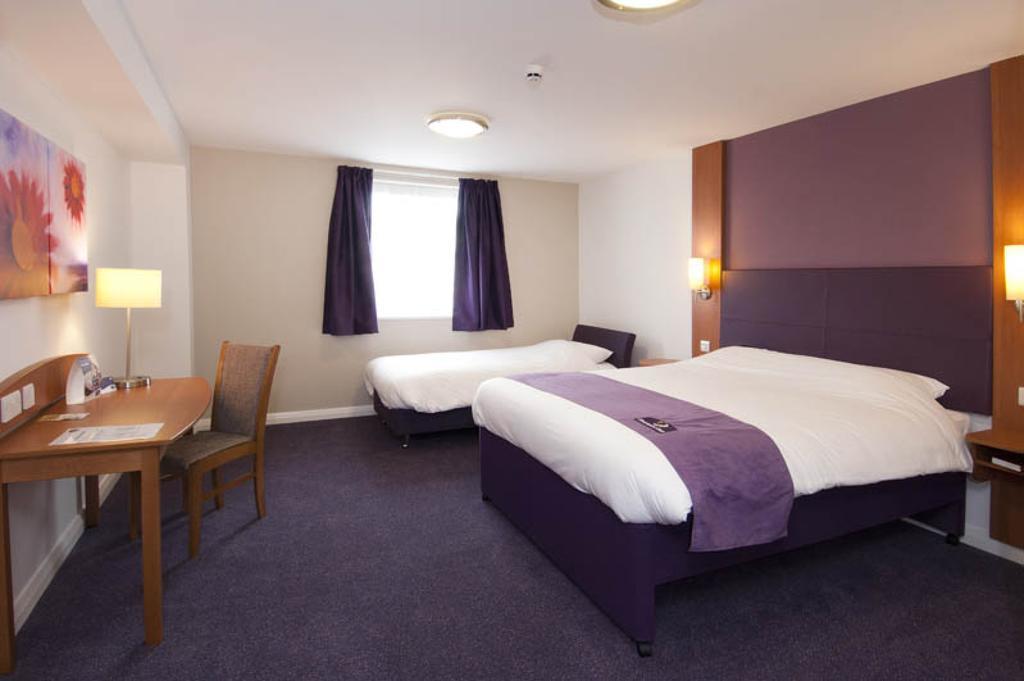Premier Inn Norwich - Broadlands Park Thorpe St Andrew Værelse billede