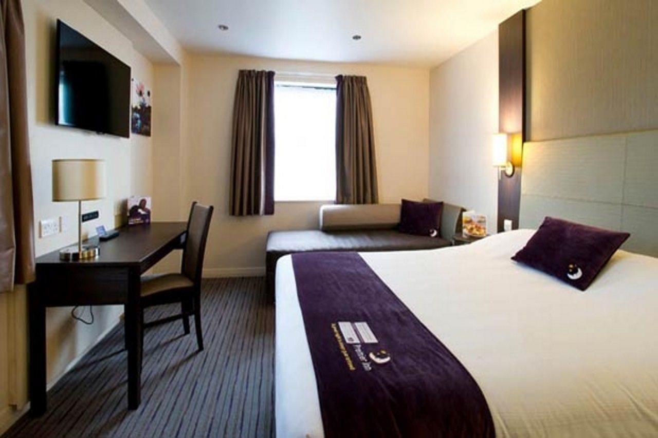 Premier Inn Norwich - Broadlands Park Thorpe St Andrew Eksteriør billede